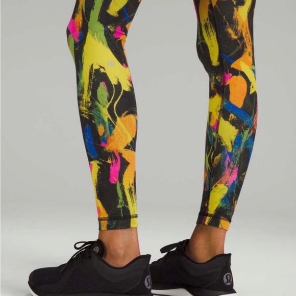 Brand New Lululemon Wunder Train High Rise HR Tight Undertone Rainbow (size 2) - Picture 4 of 8